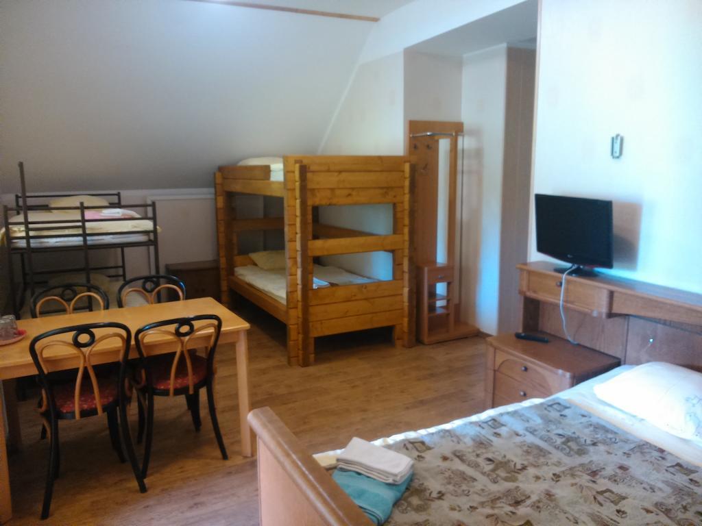 Kortsitalu Kuelalistemaja Apartment Kopu  Ruang foto